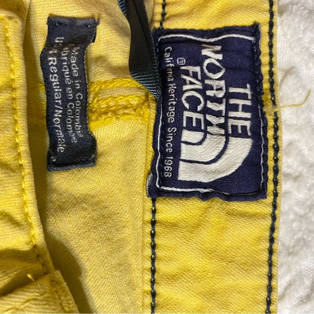 The North Face yellow mid rise denim skinny jeans
Size 4 Regular - Picture 5 of 5